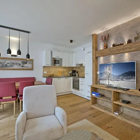 Lejlighed Luxury With Balcony And Access To Sauna Neukirchen am Großvenediger