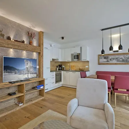 Luxury With Balcony And Access To Sauna