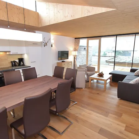 Luxury With Balcony And Access To Sauna * Neukirchen am Großvenediger