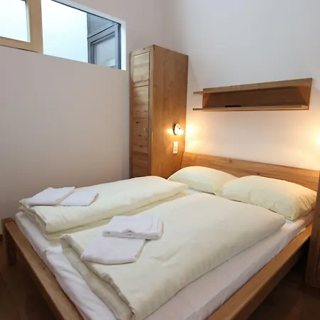 Luxury With Balcony And Access To Sauna Neukirchen am Großvenediger